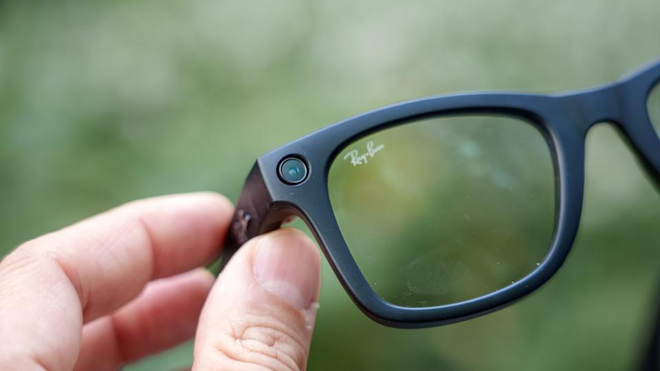 High-Resolution Camera & Video